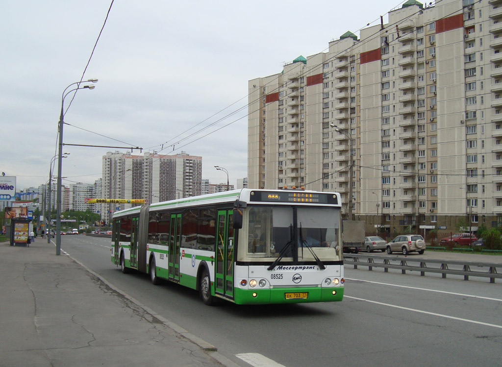 Moscow, LiAZ-6213.20 # 08525