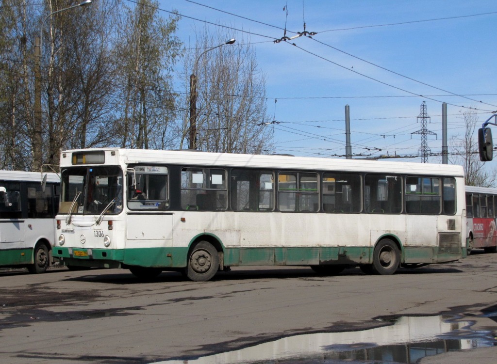 Санкт-Петербург, ЛиАЗ-5256.25 № 1306