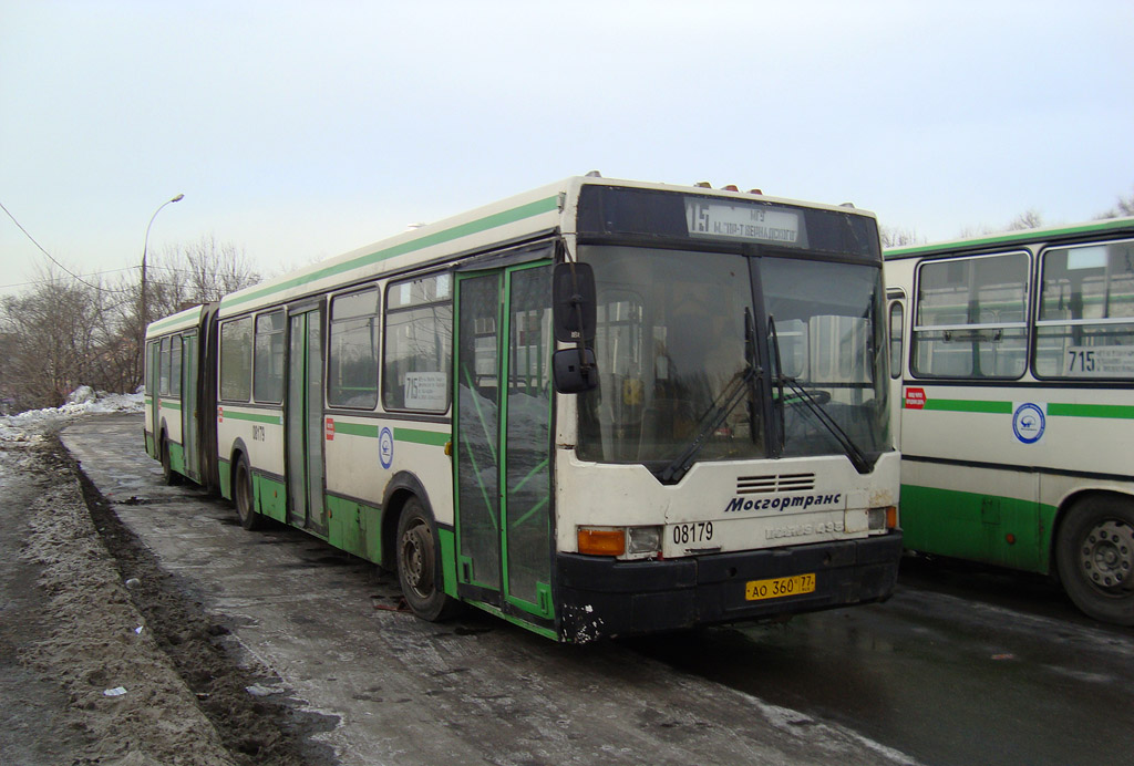 Москва, Ikarus 435.17 № 08179