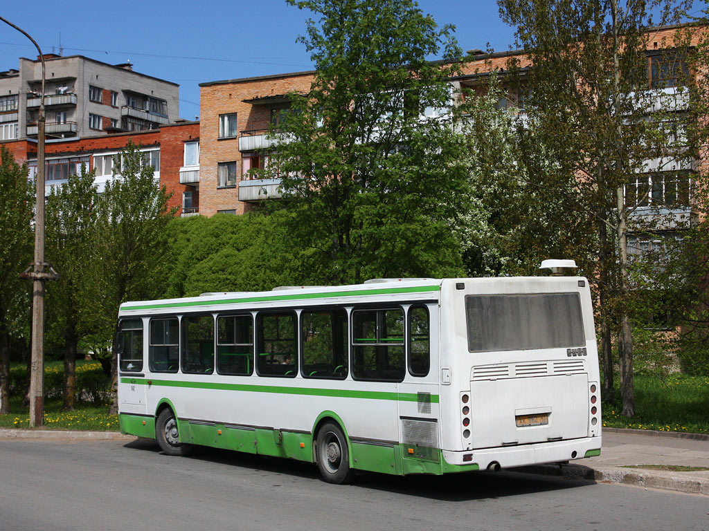 Ленинградская область, ЛиАЗ-5256.26 № 982