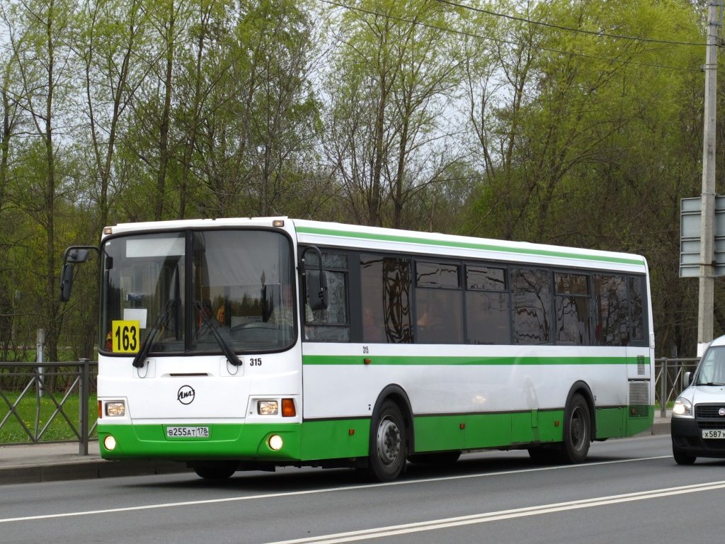 163 автобус красная. Автобус ЛИАЗ 5293 Санкт-Петербург. Автобус 163. Автобус 163 Москва. Маршрут 163.