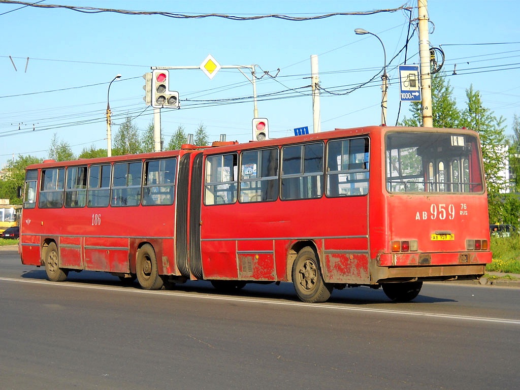 Yaroslavl region, Ikarus 280.33 № 186