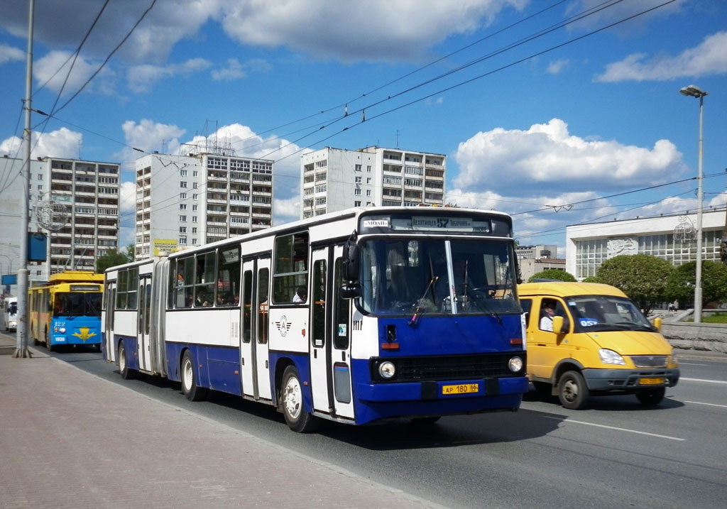 Свердловская область, Ikarus 283.10 № 1111