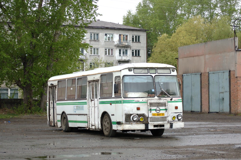 Omsk region, LiAZ-677M # 15