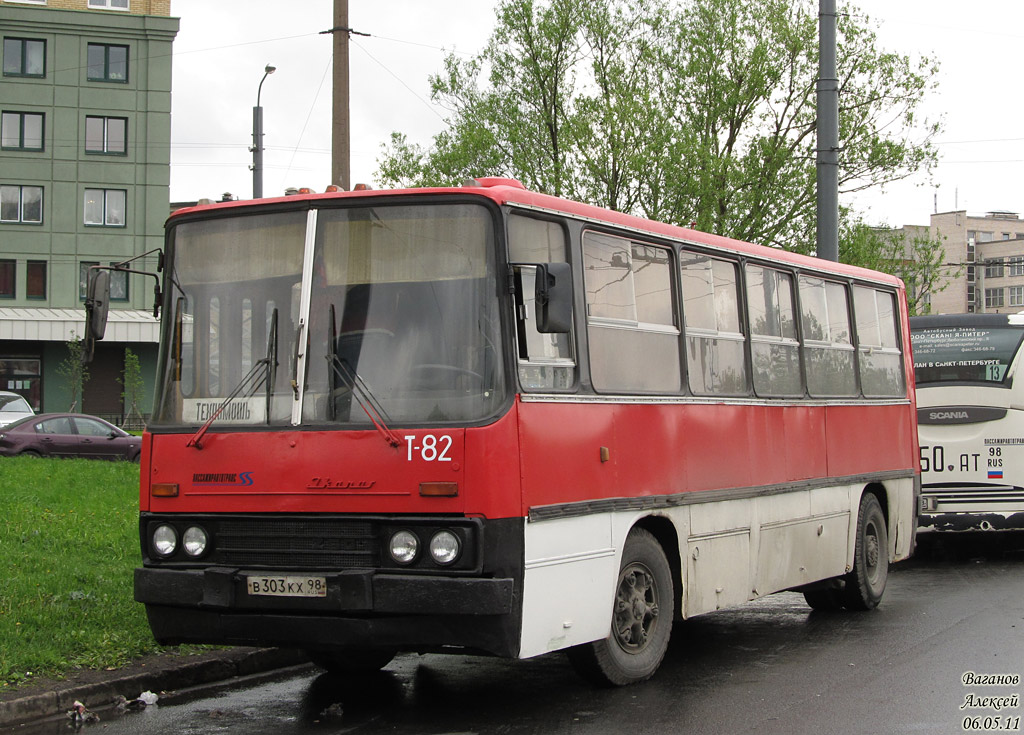 Sankt Peterburgas, Ikarus 280.33 Nr. 7082