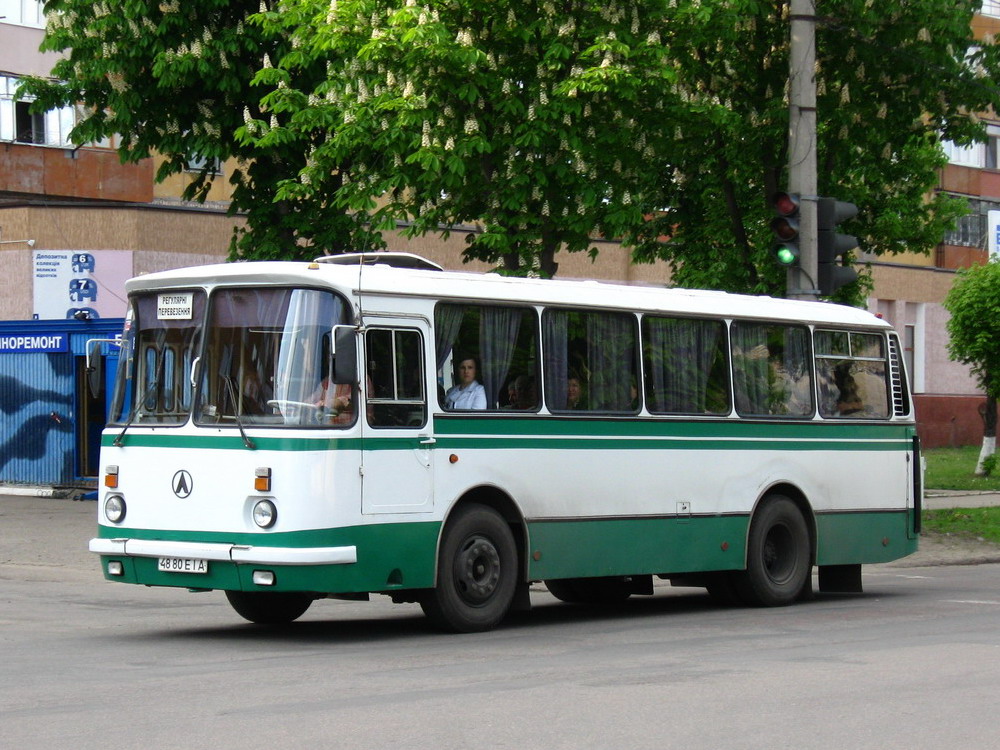 Obwód kirowogradzki, LAZ-695N Nr 4880 ЕІА
