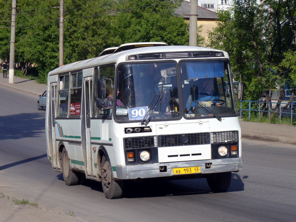 Кировская область, ПАЗ-32054-07 № АЕ 193 43