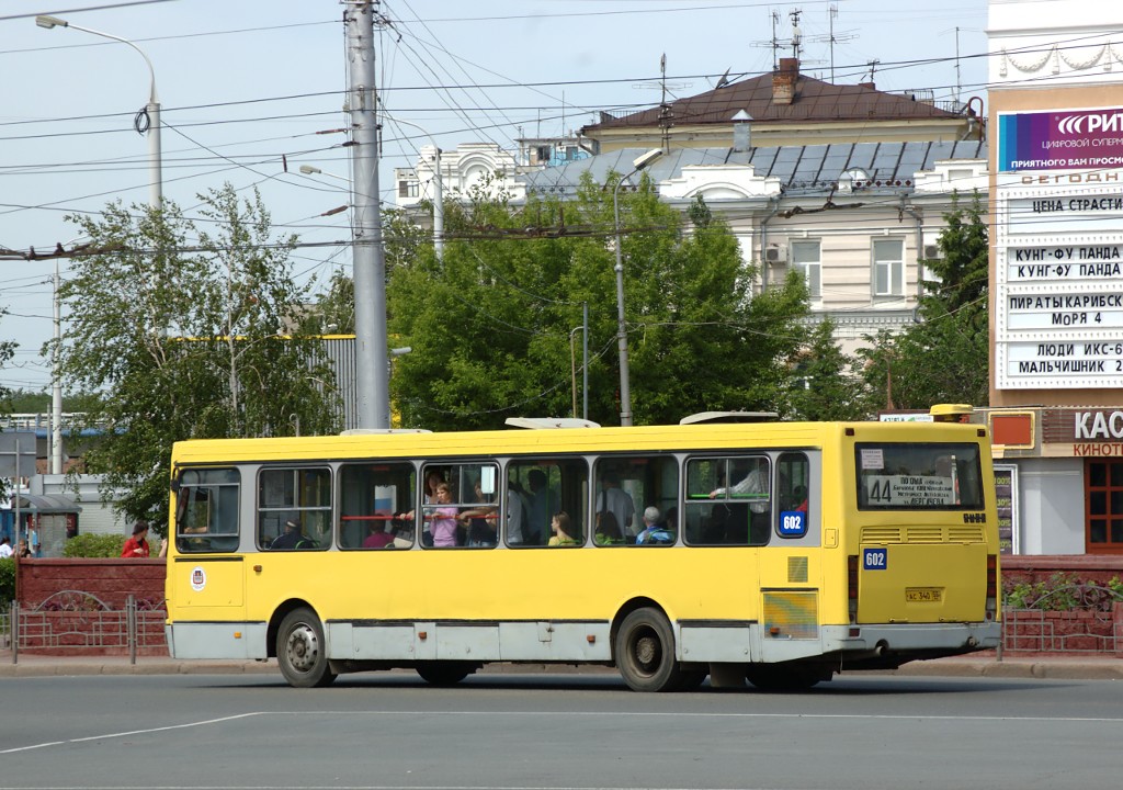 Омская область, ЛиАЗ-5256.45 № 602