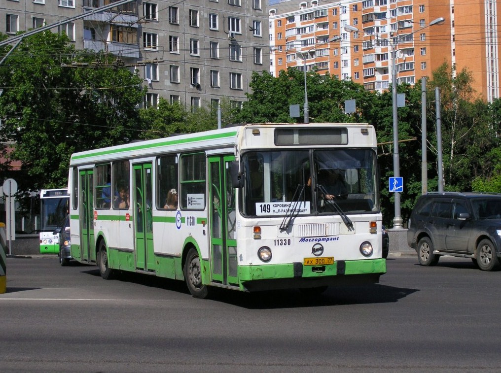 Moskwa, LiAZ-5256.25 Nr 11330