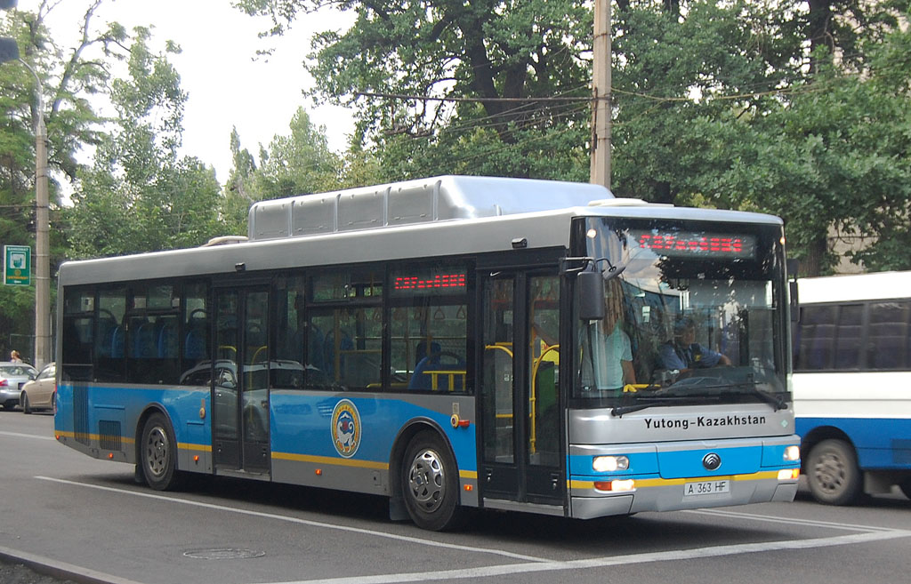 Алматы, Yutong ZK6120HGM № A 363 HF