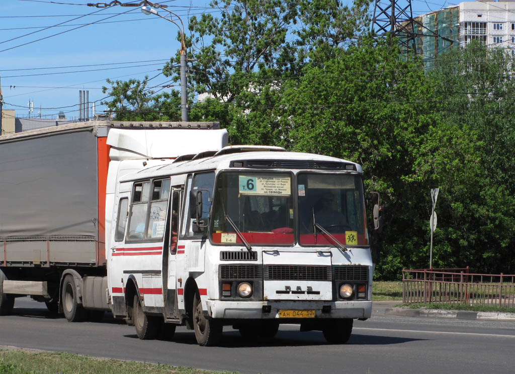 Нижегородская область, ПАЗ-3205-110 № АН 044 52