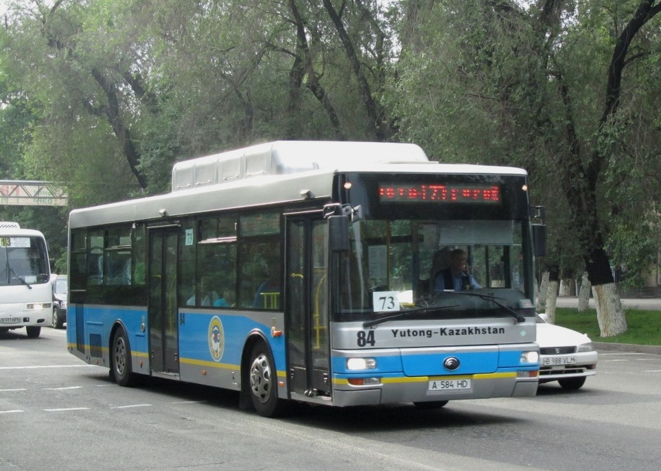 Алматы, Yutong ZK6120HGM № 84