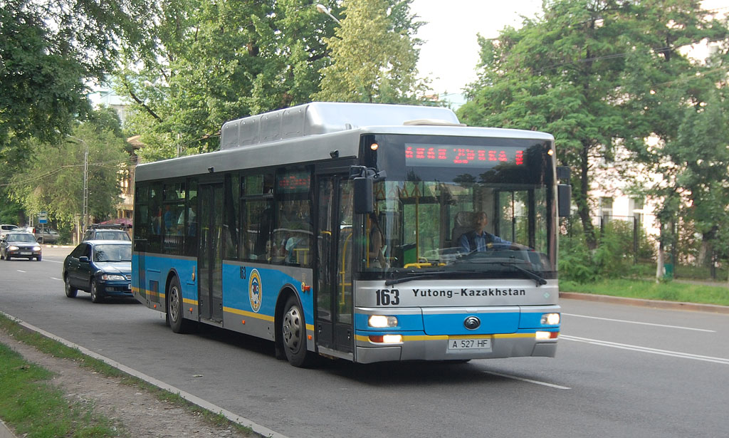 Алматы, Yutong ZK6120HGM № 163