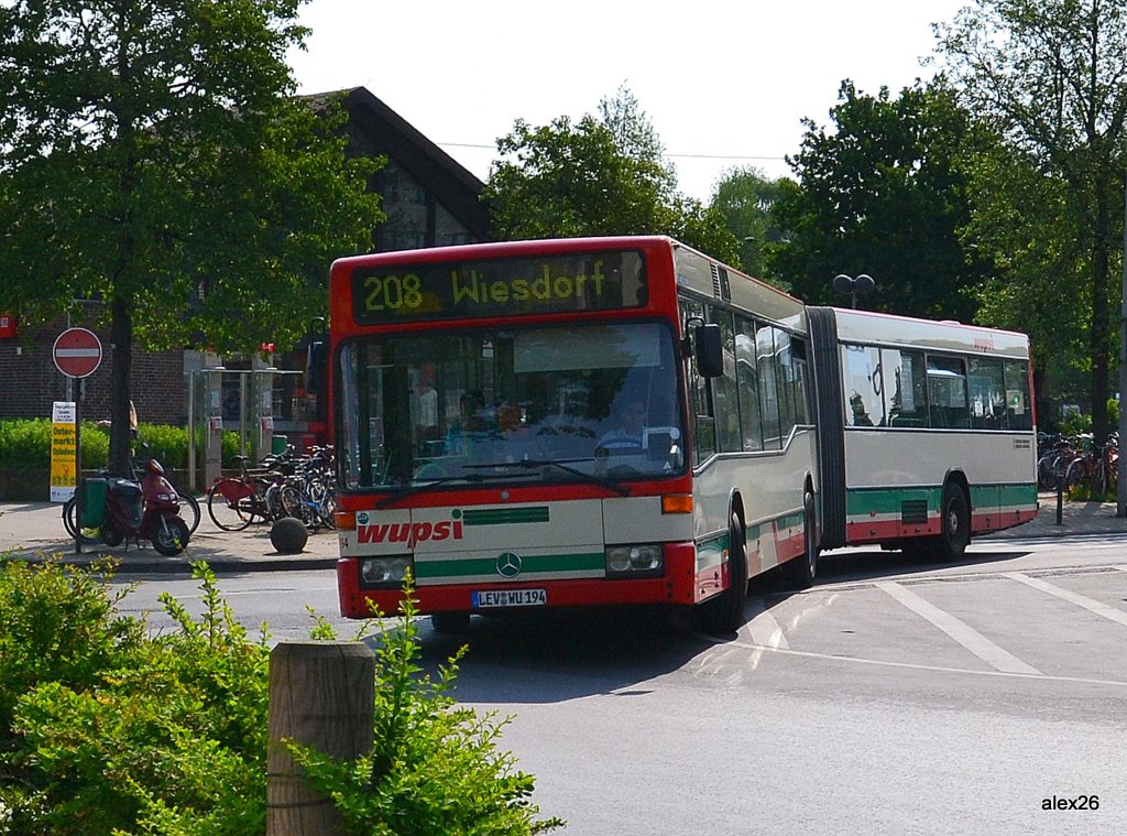 Северный Рейн-Вестфалия, Mercedes-Benz O405GN2 № 194