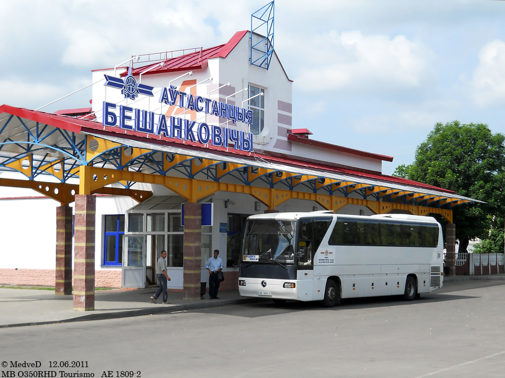 Vitebsk region, Mercedes-Benz O350-15RHD Tourismo # АЕ 1809-2