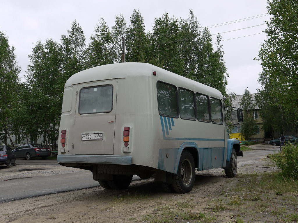 Ханты-Мансийский АО, КАвЗ-3976-020 (397620) № 2051