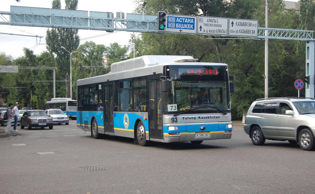 Almaty, Yutong ZK6120HGM # 93