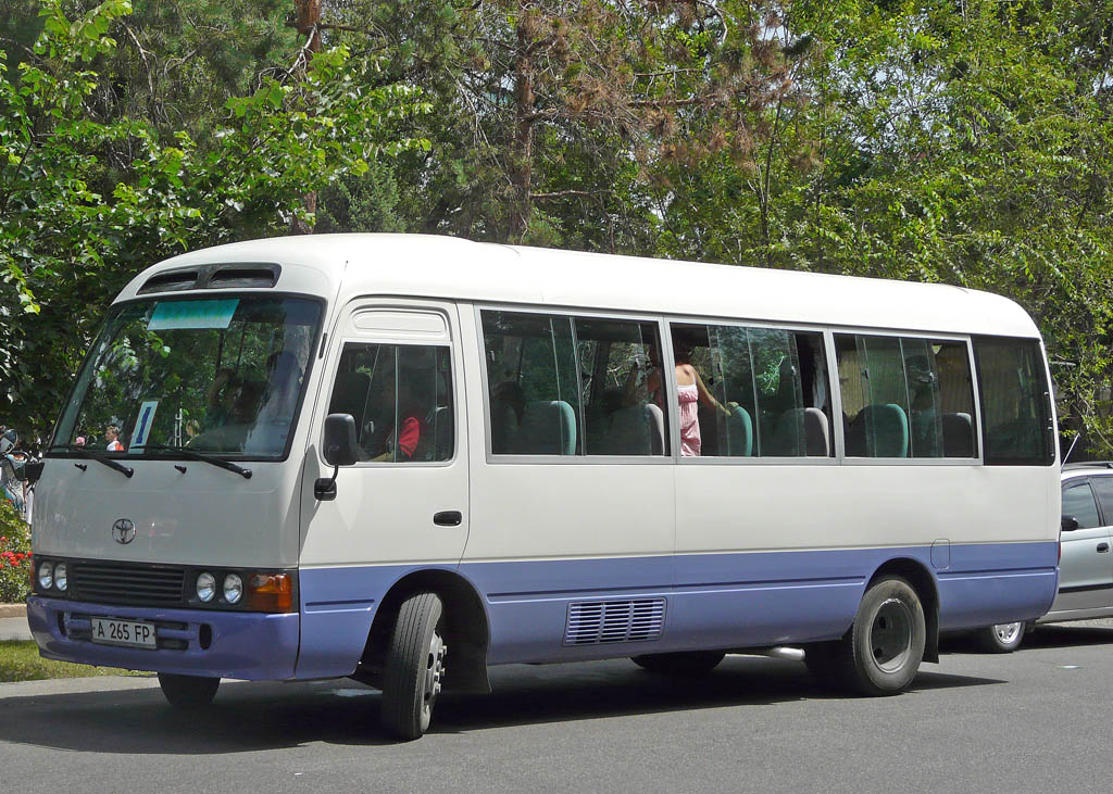 Алматы, Toyota Coaster HZB50L № A 265 FP