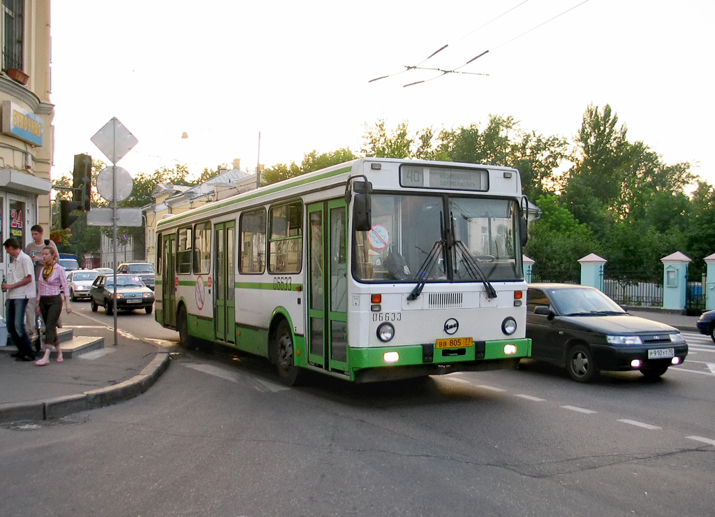 Moskau, LiAZ-5256.25 Nr. 06633