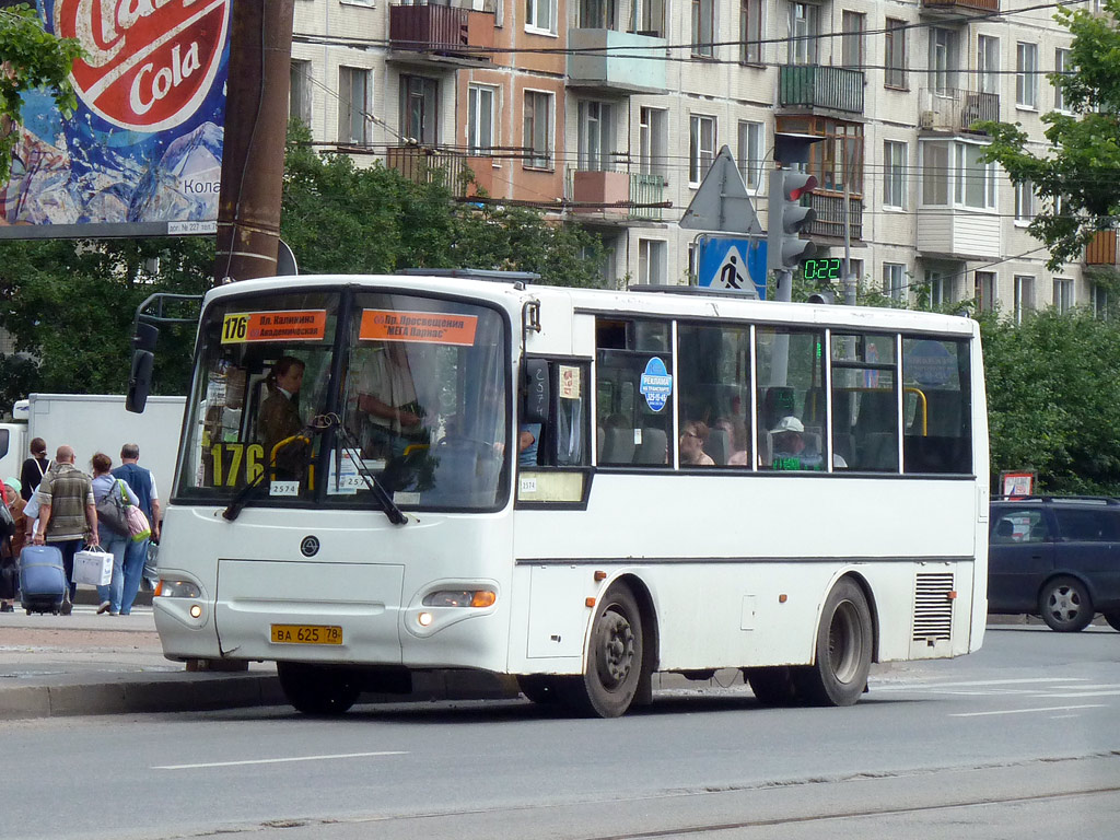 Санкт-Петербург, КАвЗ-4235-33 № 2574