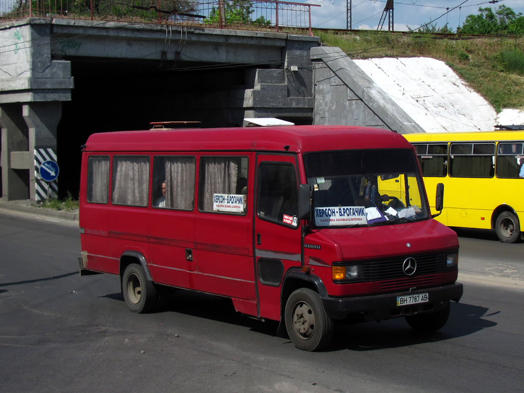 Херсонская область, Mercedes-Benz T2 O609D № BH 7787 AB