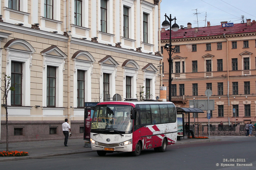 Санкт-Петербург, Yutong ZK6737D № АР 193 78