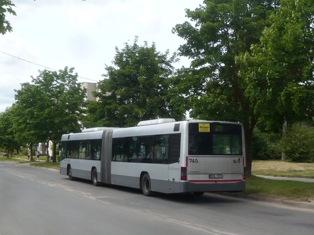 Литва, Volvo 7700A № 745