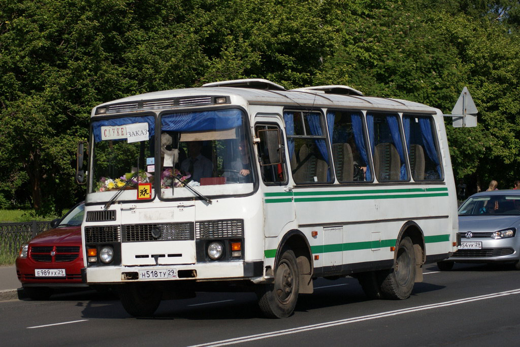 Архангельская область, ПАЗ-3205-110 № 001