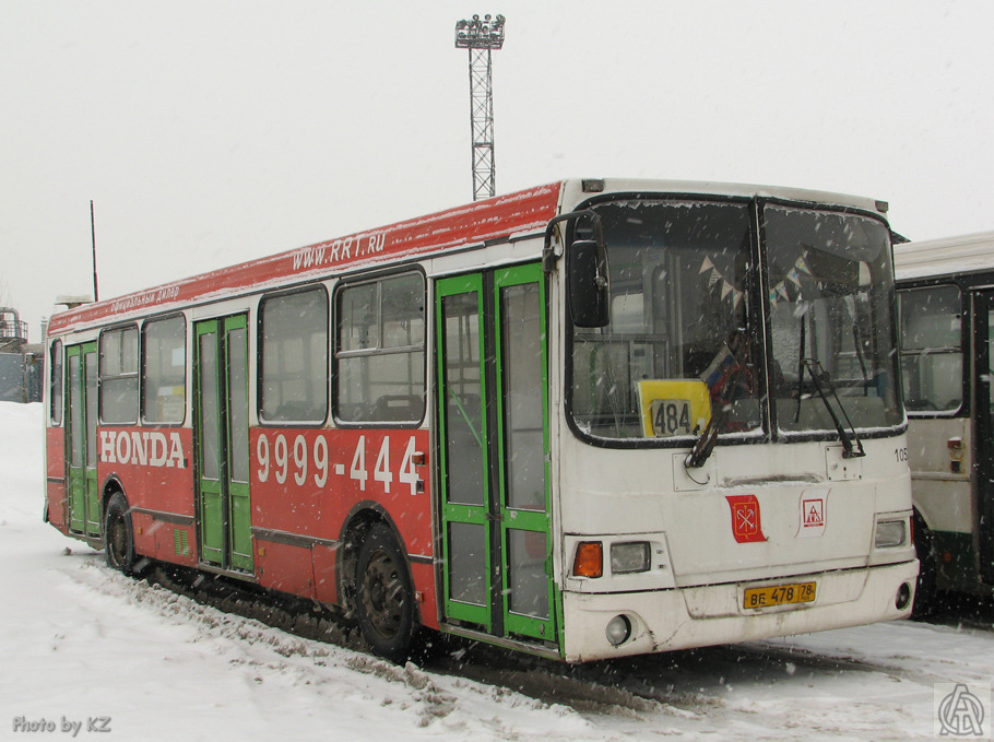 Санкт-Петербург, ЛиАЗ-5256.25 № n052