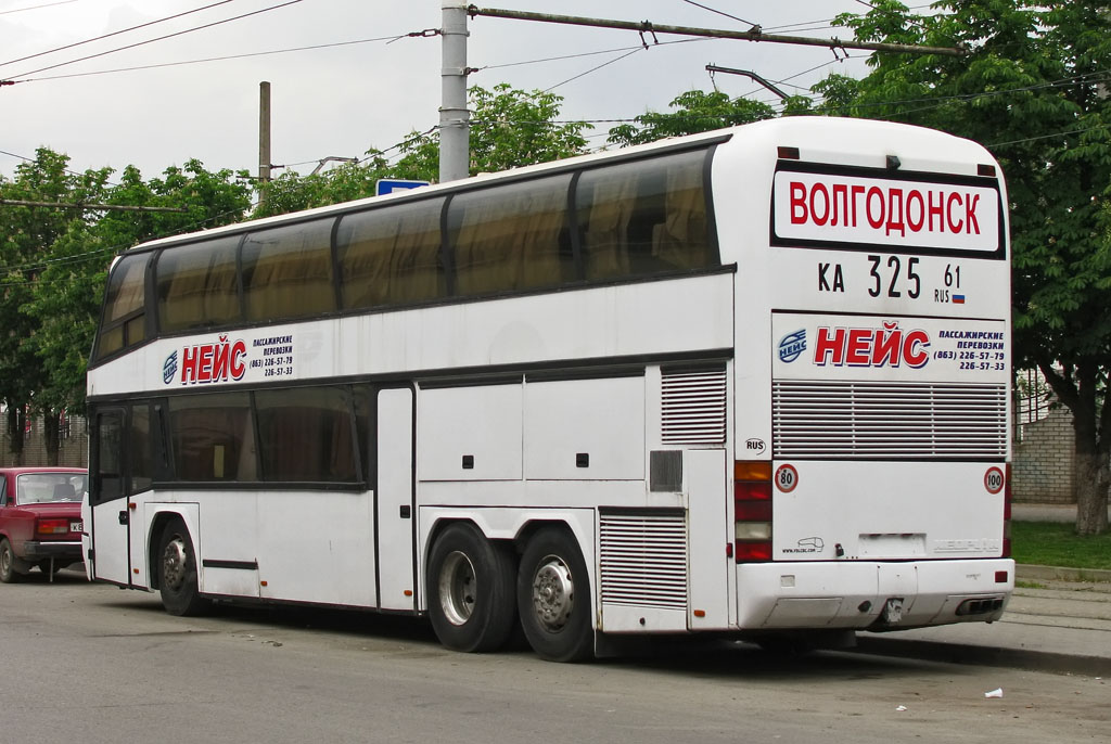 Ростовская область, Neoplan N122/3 Skyliner № КА 325 61