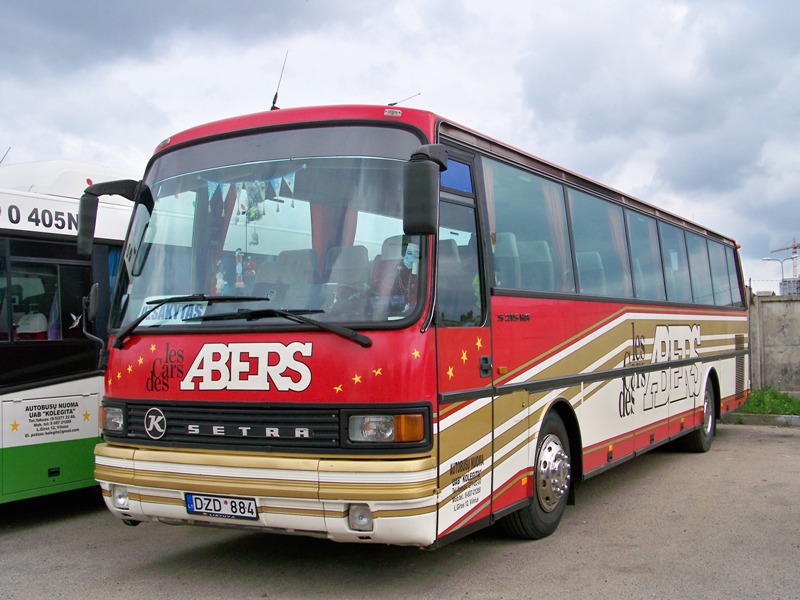 Lithuania, Setra S215HR-GT # DZD 884