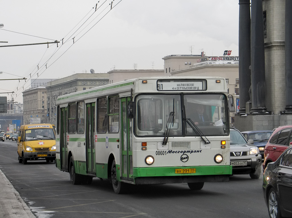 Москва, ЛиАЗ-5256.25 № 08601