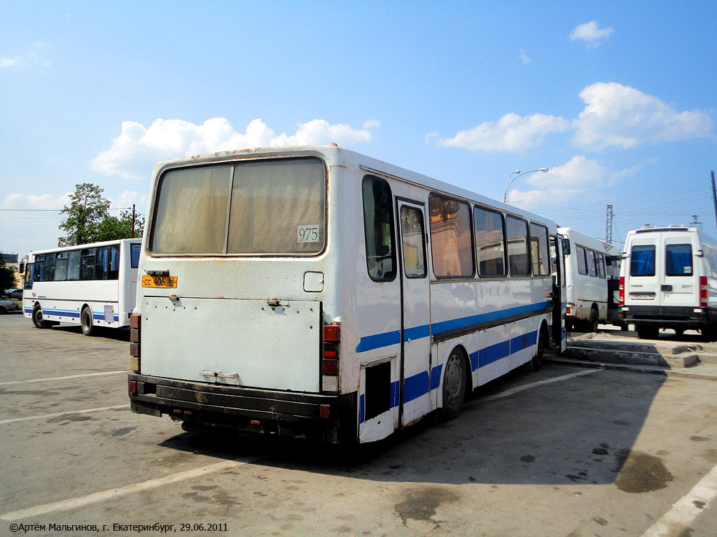 Свердловская область, ЛАЗ-4207 № СС 406 66