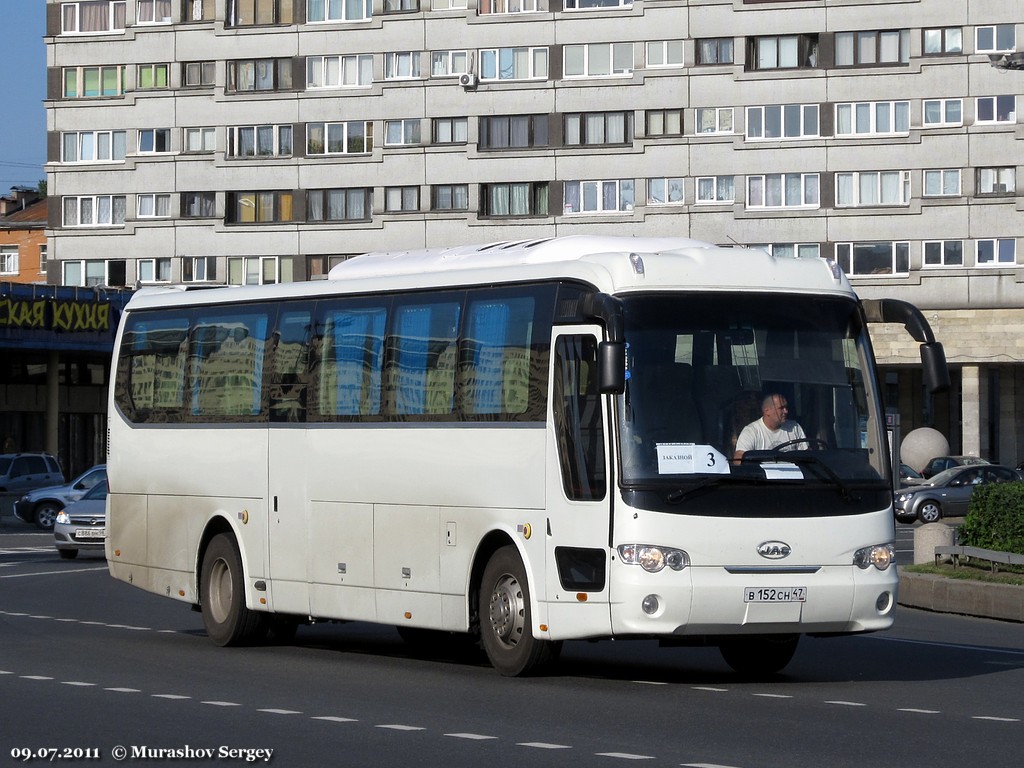 Sankt Petersburg, JAC HK6120 Nr 006