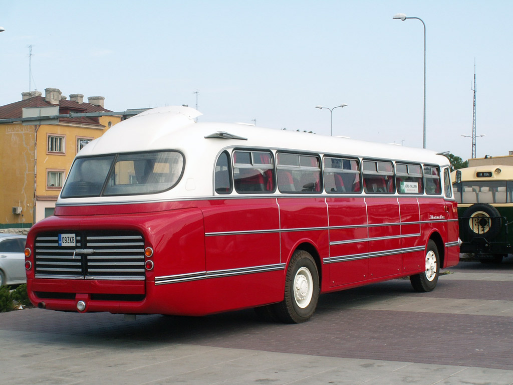 Эстония, Ikarus  55.14 Lux № 09 ZKB; Эстония — Ежегодная выставка старых автобусов