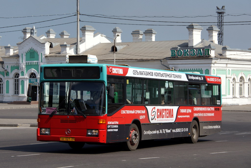 Вологодская область, Mercedes-Benz O405N № АК 021 35