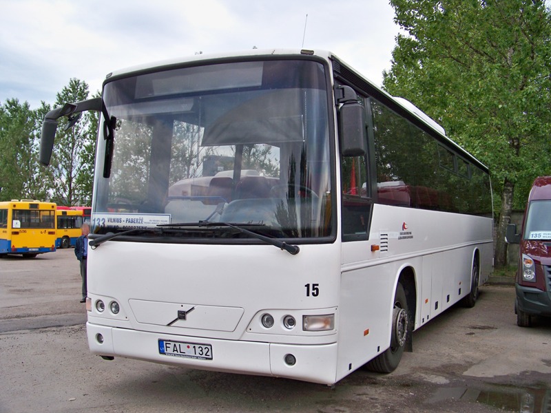 Литва, Volvo B10-400 № 15