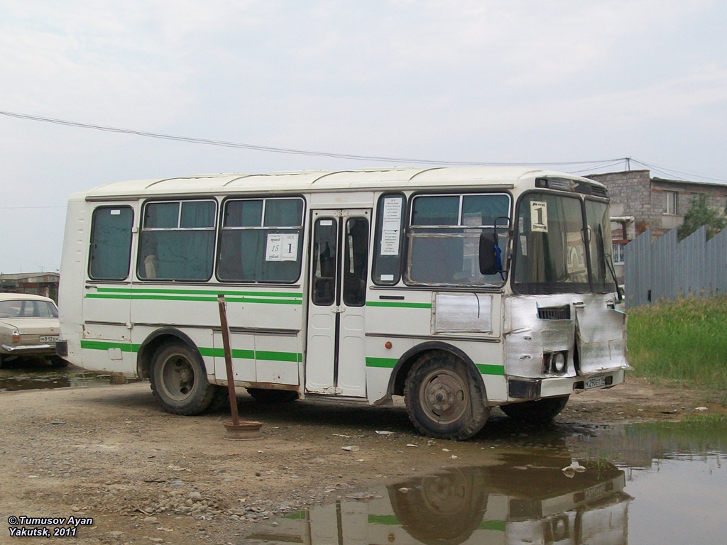 Саха (Якутия), ПАЗ-3205-110 № К 290 ЕТ 14