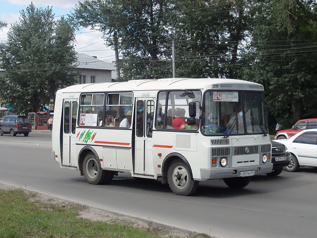 Новосибирская область, ПАЗ-32054 № А 587 ММ 154