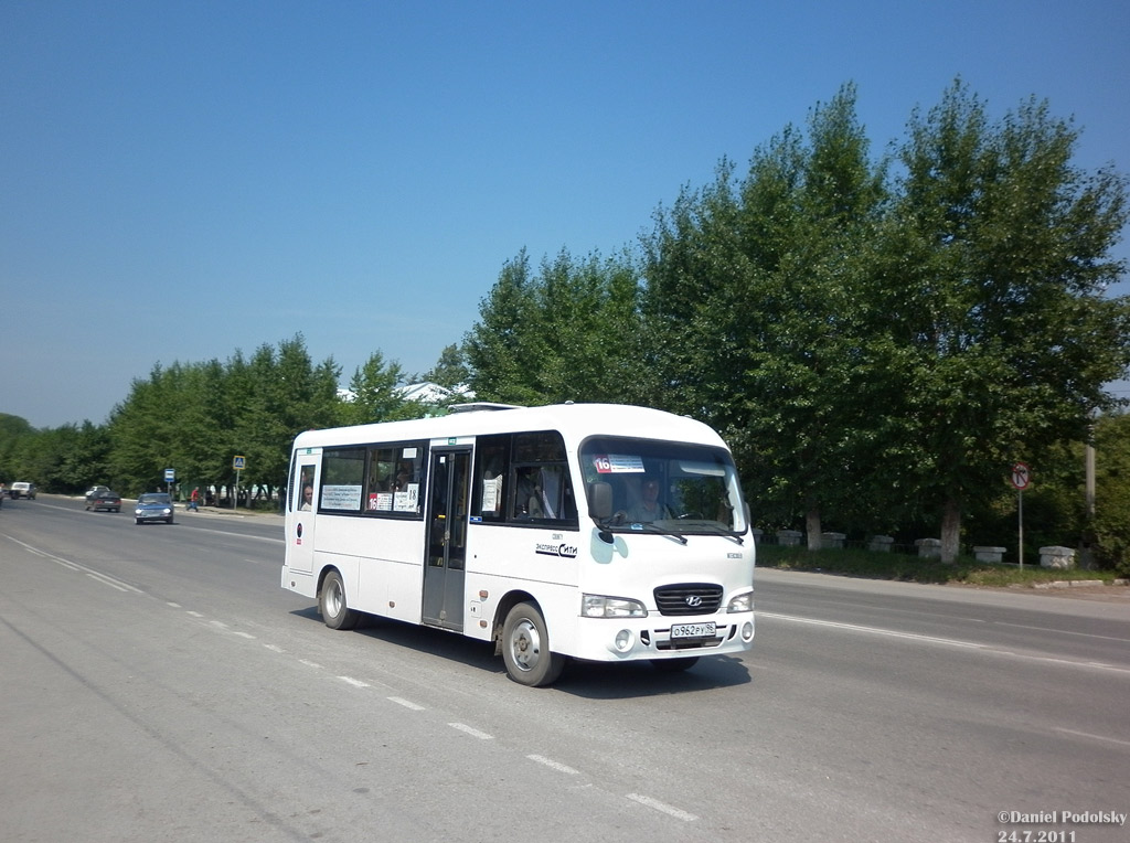 Свердловская область, Hyundai County LWB (ТагАЗ) № О 962 РУ 96