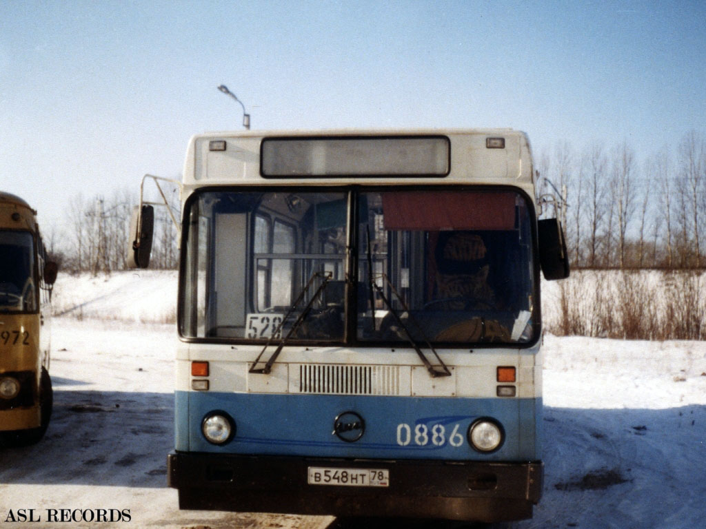 Sankt Petersburg, LiAZ-5256.00 Nr. 0886