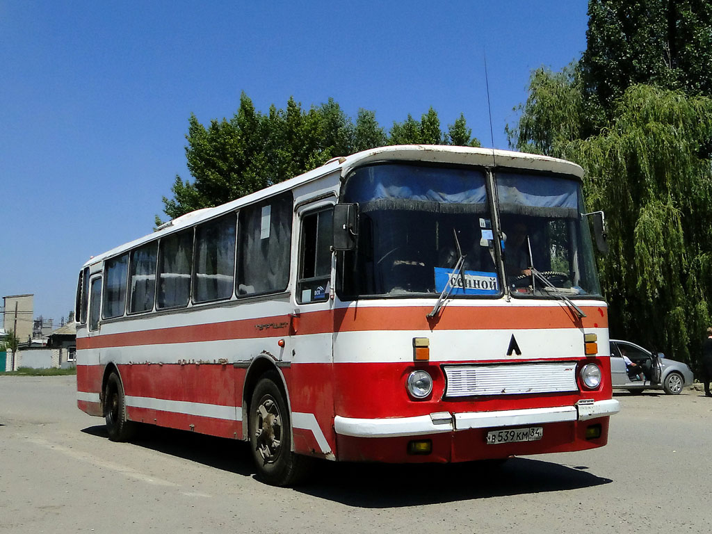 Автобус 94 нижний новгород. Автовокзал Волгоград ЛАЗ 699. ЛАЗ 699 Елань-Волгоград. ЛАЗ-699 автобус дальнего следования. ЛАЗ 699р в Крыму.