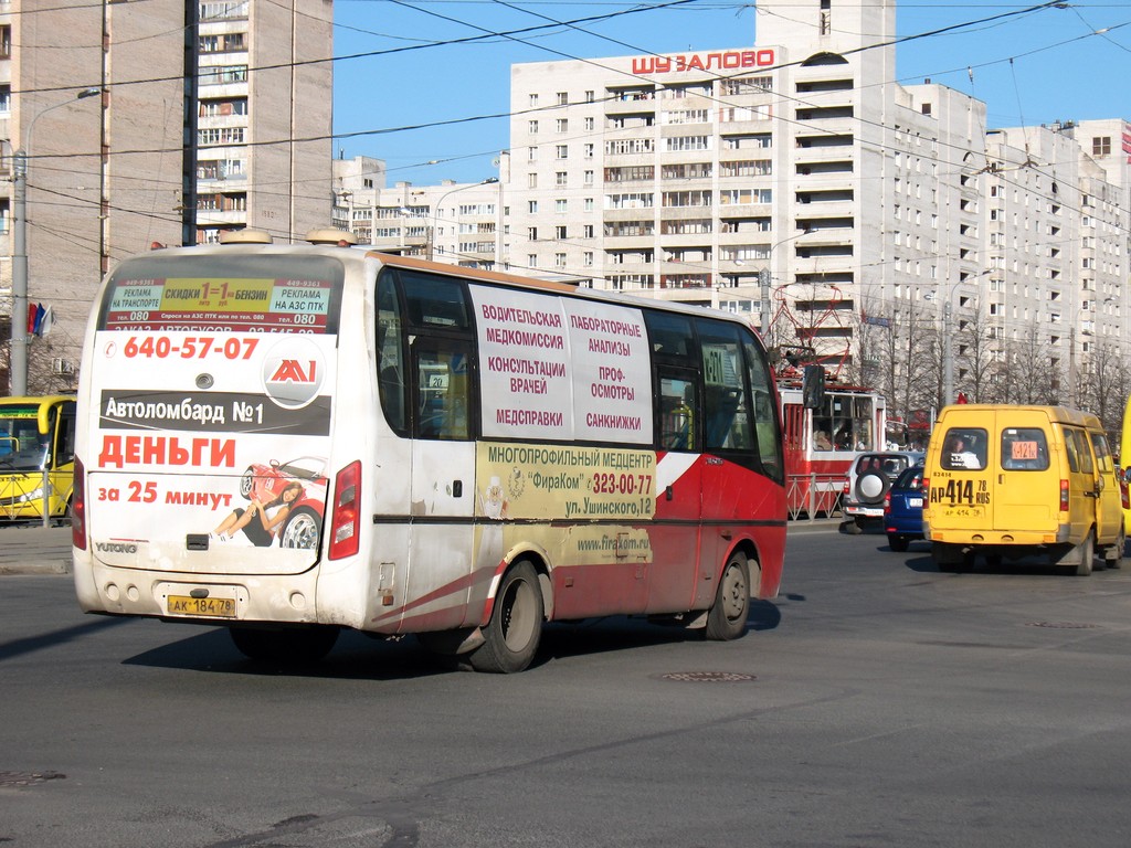 Санкт-Петербург, Yutong ZK6737D № n323