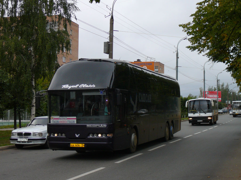 Удмуртия, Neoplan N516/3SHDHL Starliner № КА 606 18