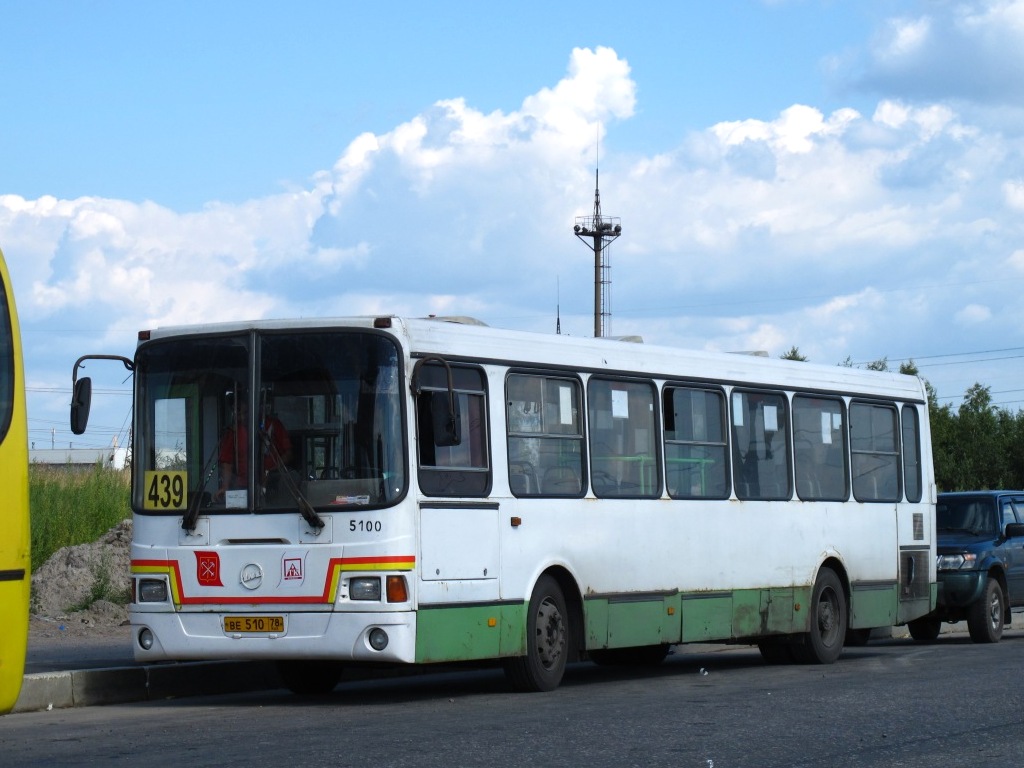 Sankt Petersburg, LiAZ-5256.25 Nr n100