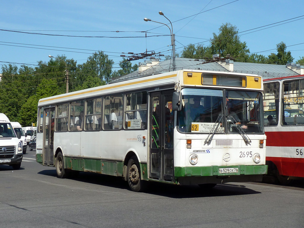 Saint Petersburg, LiAZ-5256.00-11 # 2695