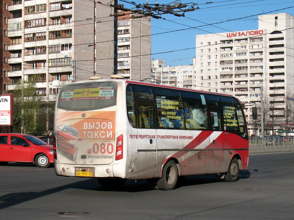 Санкт-Петербург, Yutong ZK6737D № n359