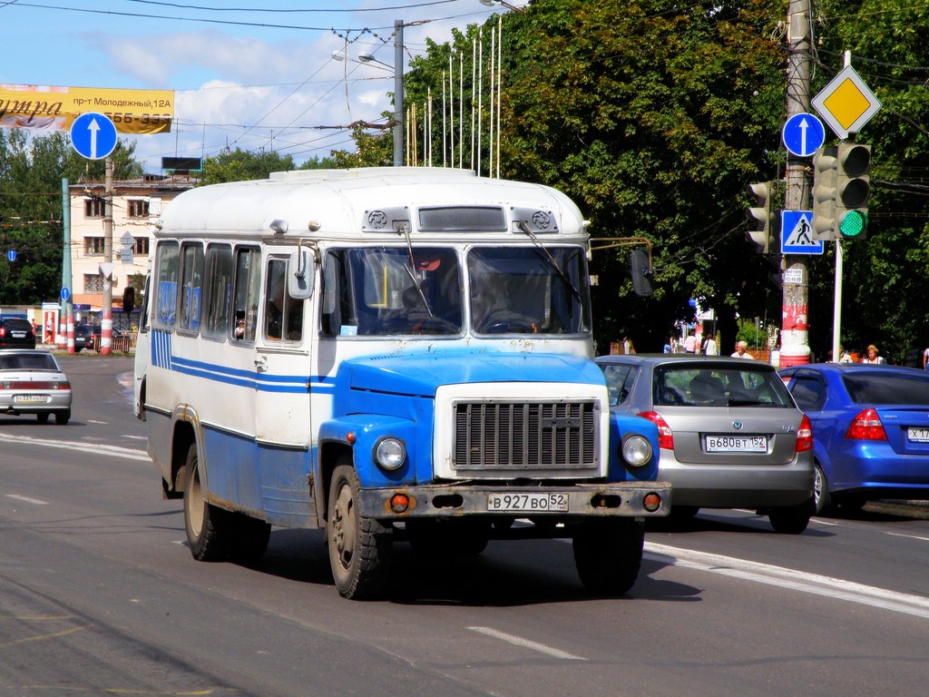 Nizhegorodskaya region, SARZ-3280 (00) Nr. В 927 ВО 52