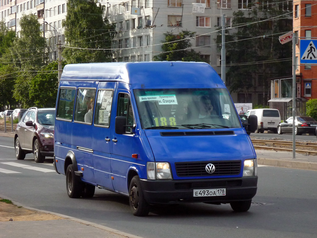 Санкт-Петербург, Volkswagen LT46 № Е 493 ОА 178