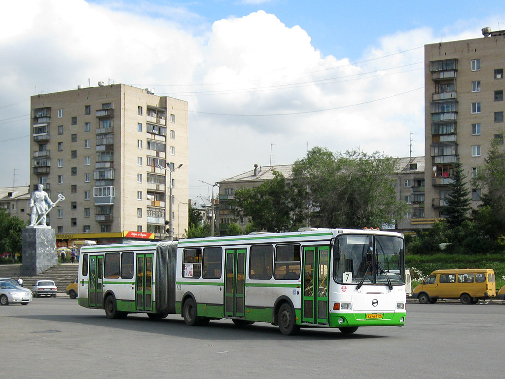 Челябинская область, ЛиАЗ-6212.00 № 428